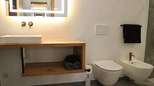 Apartment Prior